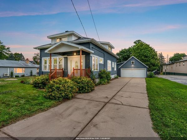 108 LILAC DRIVE, Francis Creek, WI 54214