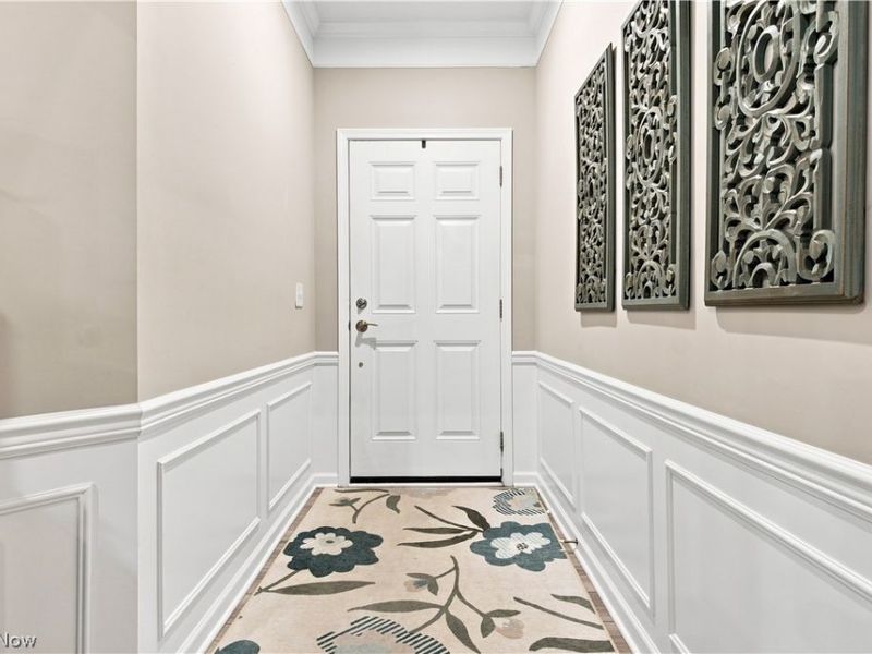 27878 Birchwood Court , Westlake, OH 44145 Photo 3