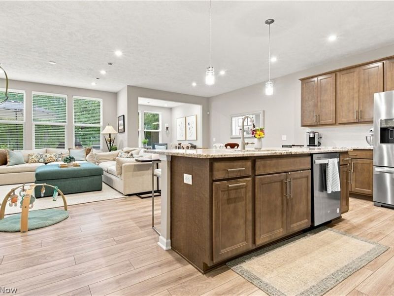 27878 Birchwood Court , Westlake, OH 44145 Photo 4