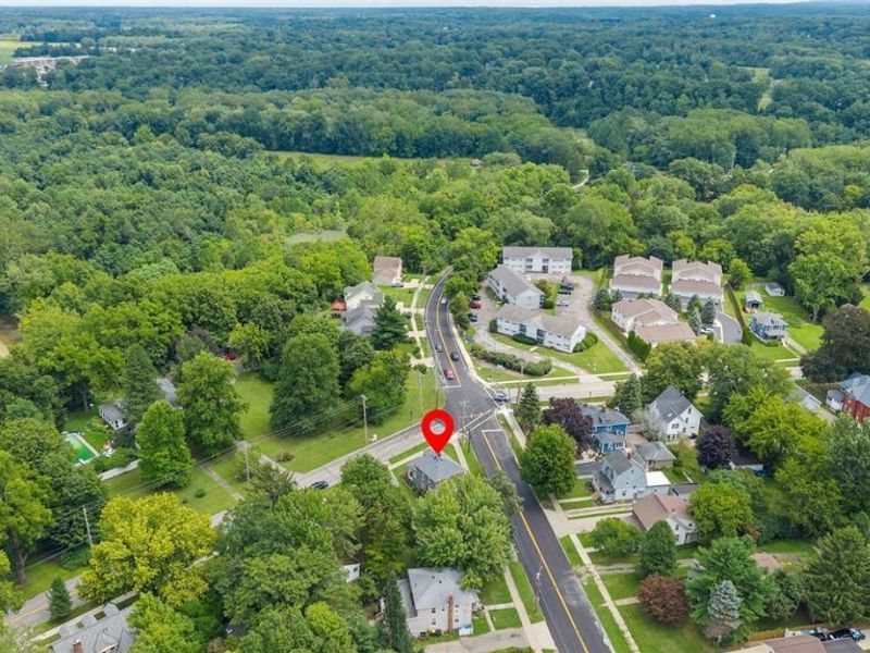 384 Bank Street , Painesville, OH 44077 Photo 10