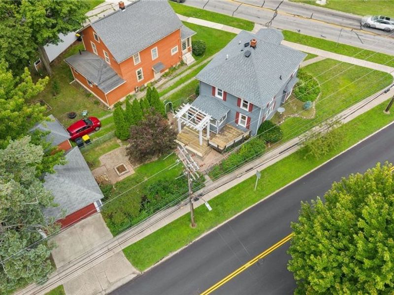 384 Bank Street , Painesville, OH 44077 Photo 13