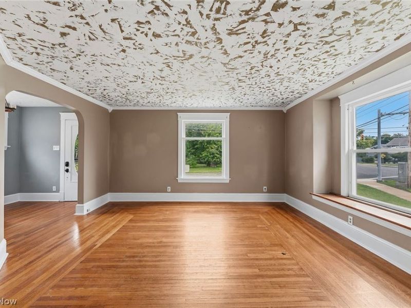 384 Bank Street , Painesville, OH 44077 Photo 15