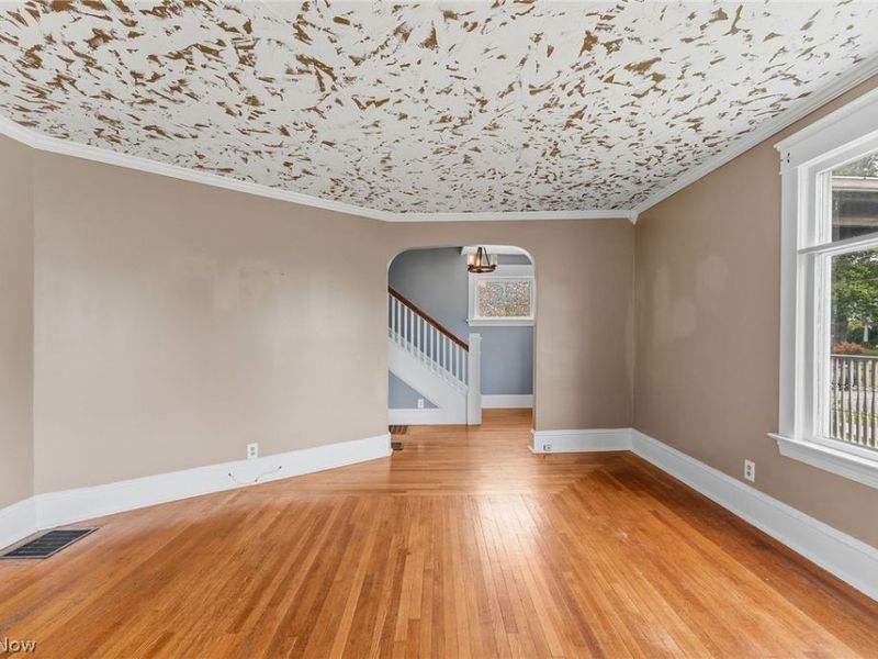 384 Bank Street , Painesville, OH 44077 Photo 16