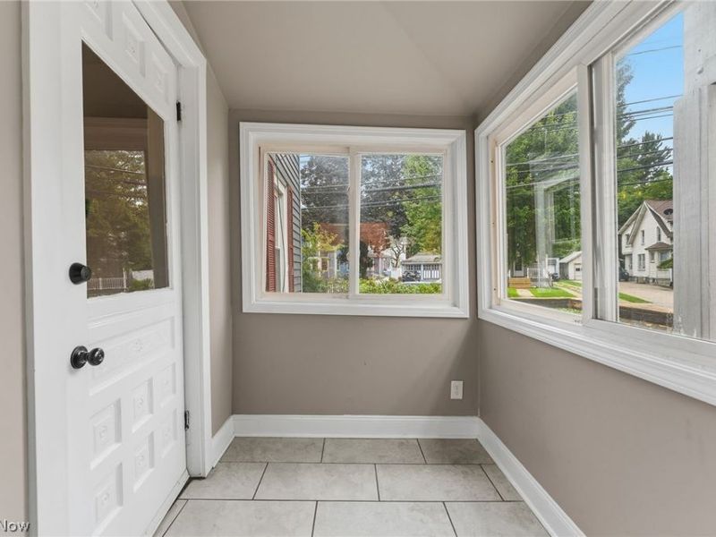384 Bank Street , Painesville, OH 44077 Photo 25