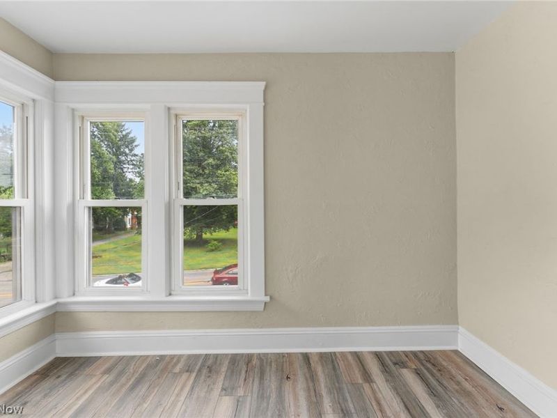 384 Bank Street , Painesville, OH 44077 Photo 28