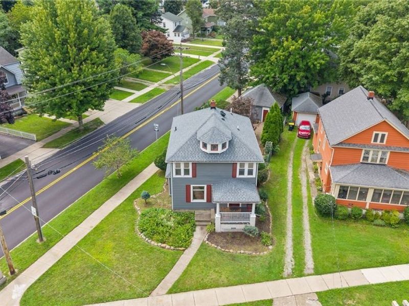 384 Bank Street , Painesville, OH 44077 Photo 5
