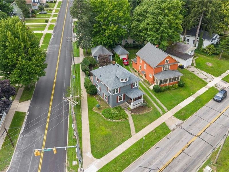 384 Bank Street , Painesville, OH 44077 Photo 6