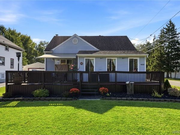4810 Bay View Road, Hamburg, NY 14075