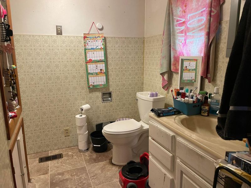 16693 Main Street, Williamsport, OH 43164 Photo 8