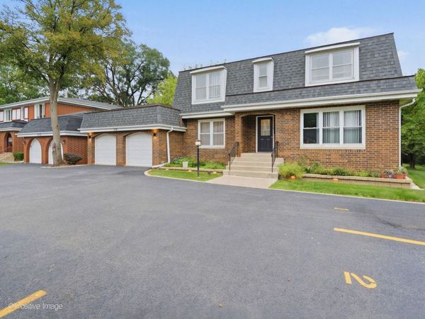 534 S La Grange Road , La Grange, IL 60525