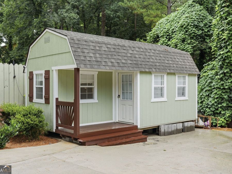 Property Image 8