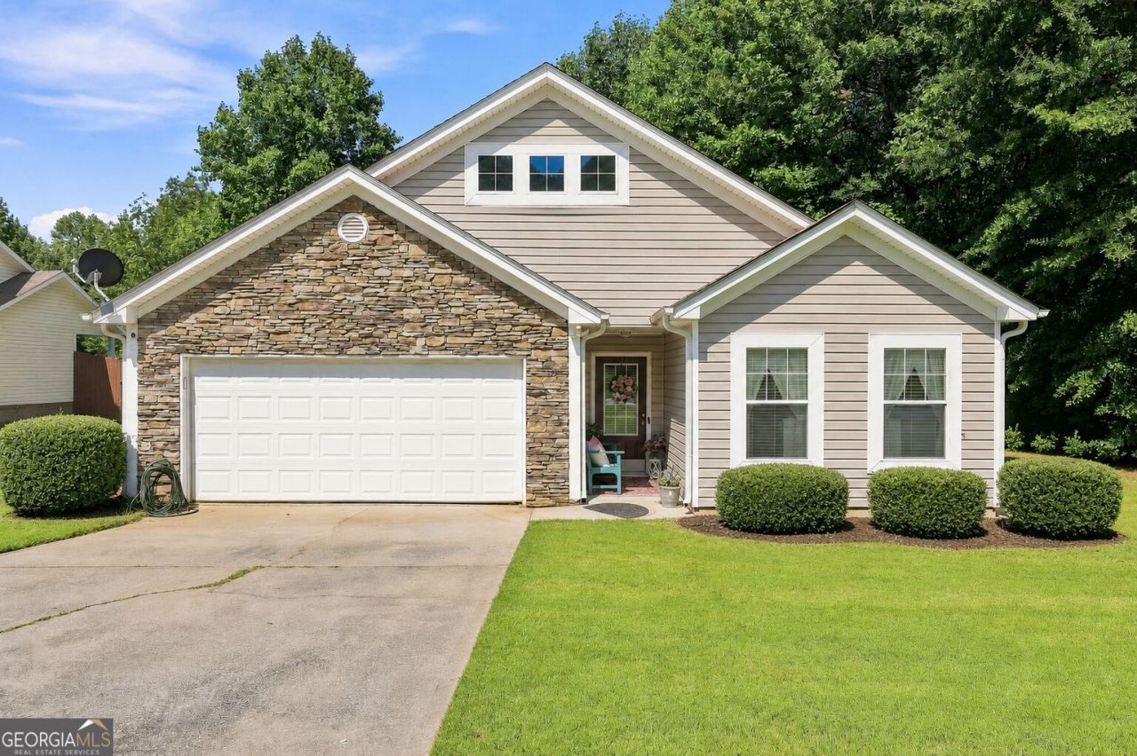 118 Meadowbrook Lane, Grantville, GA 30220 Main Photo