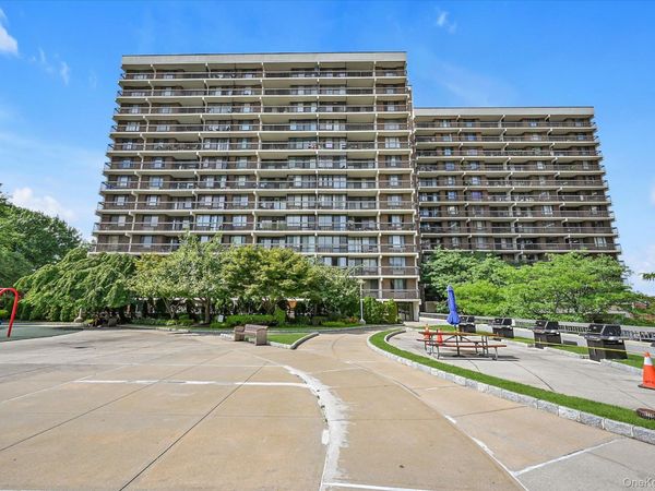 150-38 Union Turnpike , Unit 6F, Flushing, NY 11367