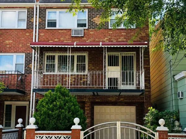 39-31 54th Street , Woodside, NY 11377