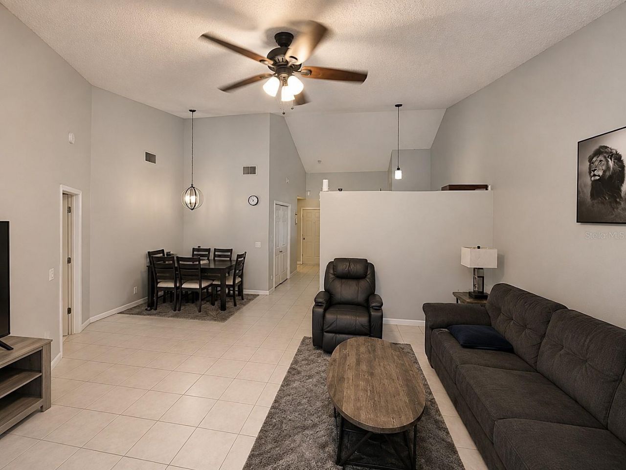 33 Peachtree Place, Boynton Beach, FL 33436 Photo