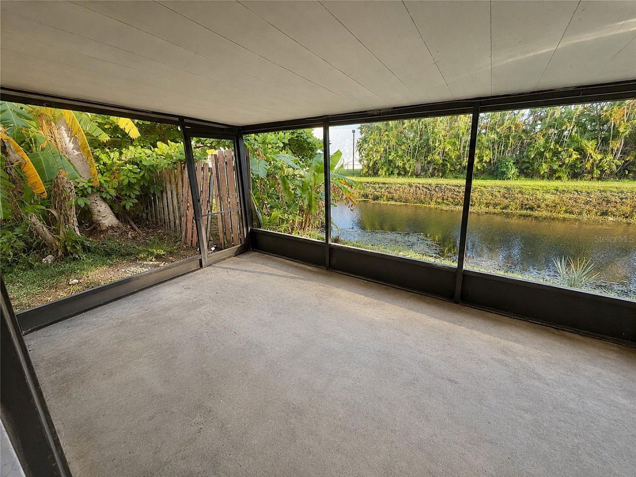 33 Peachtree Place, Boynton Beach, FL 33436 Photo