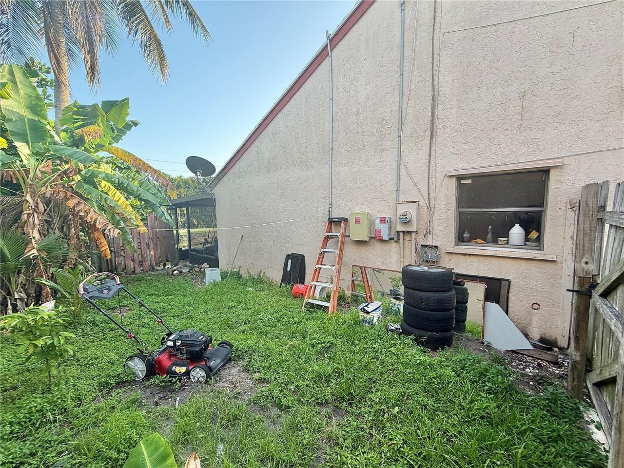 33 Peachtree Place, Boynton Beach, FL 33436 Photo