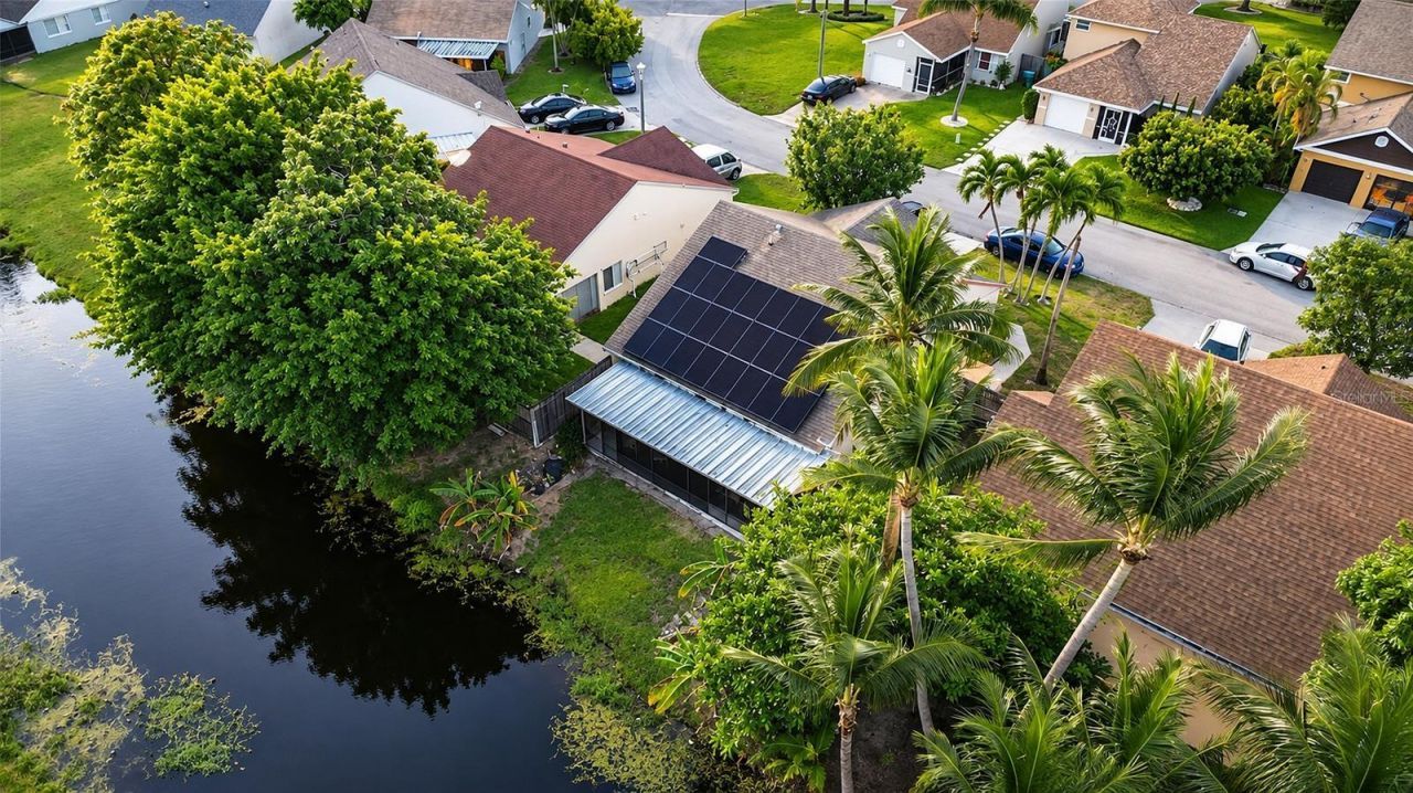 33 Peachtree Place, Boynton Beach, FL 33436 Photo