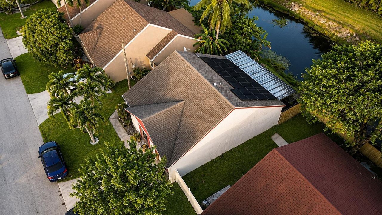 33 Peachtree Place, Boynton Beach, FL 33436 Photo