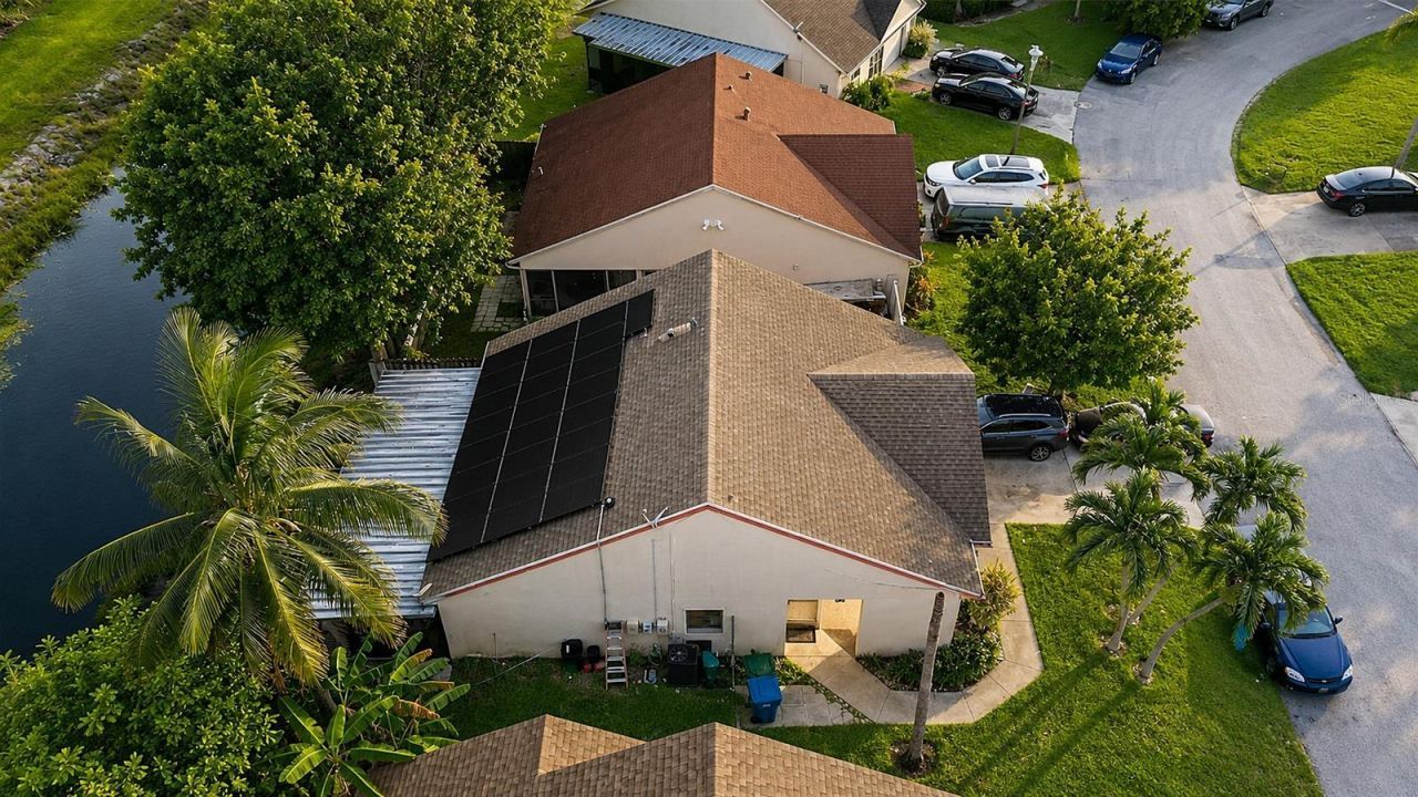 33 Peachtree Place, Boynton Beach, FL 33436 Photo
