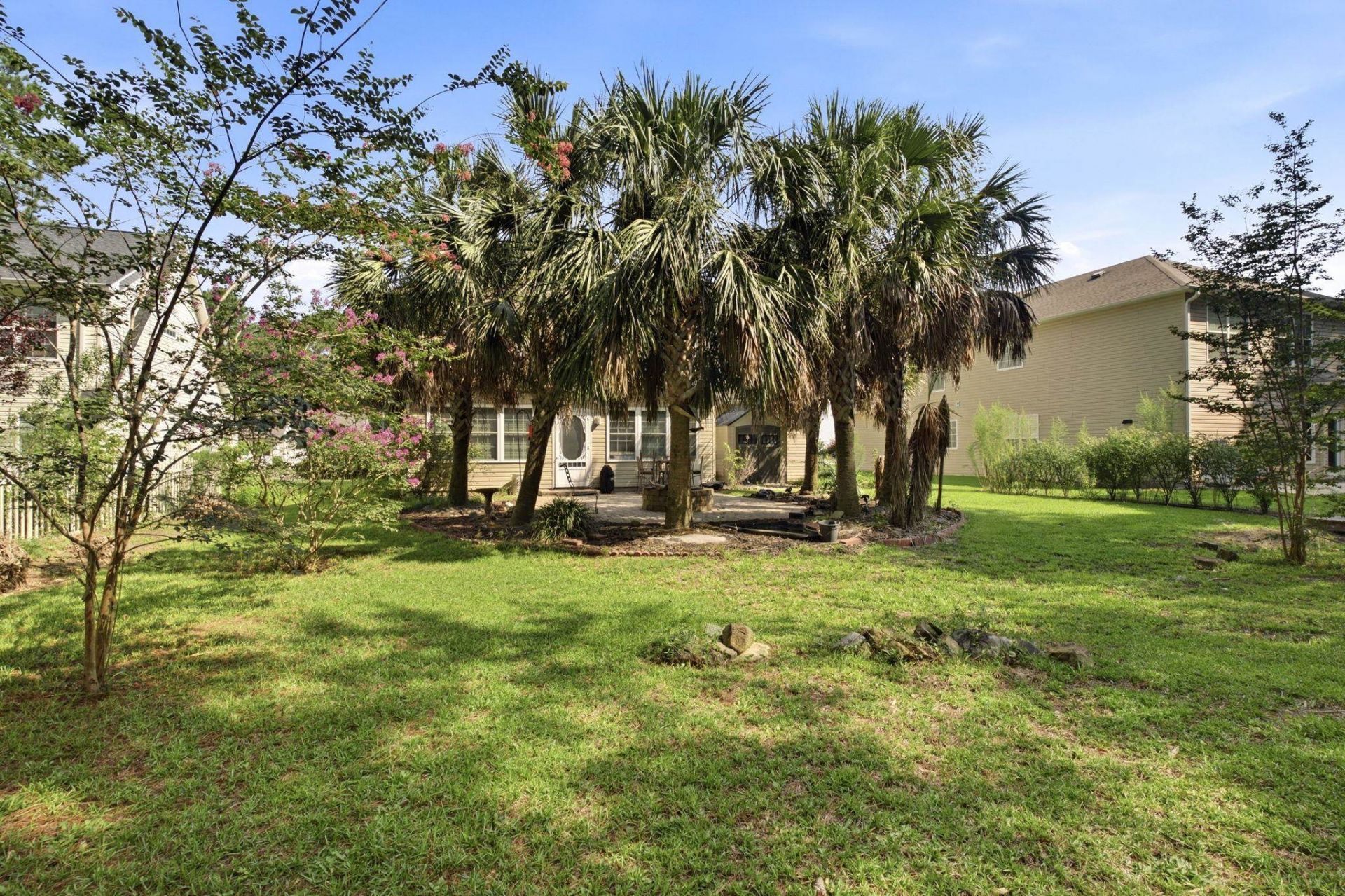 309 Meadowside Dr. Photo 35