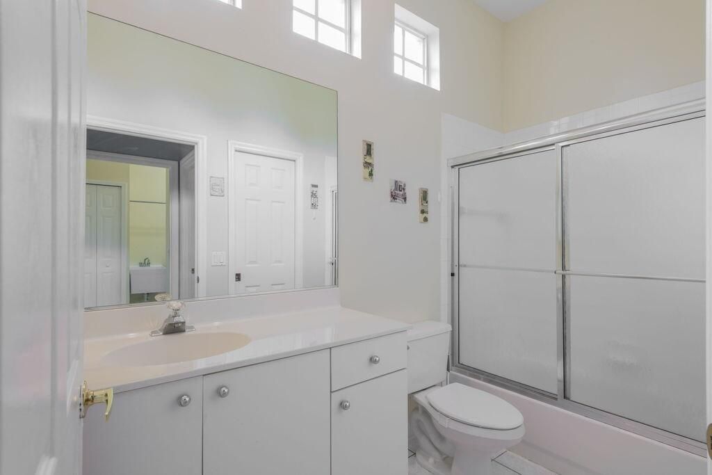 546 SW New Castle Cove, Port Saint Lucie, FL 34986 Photo