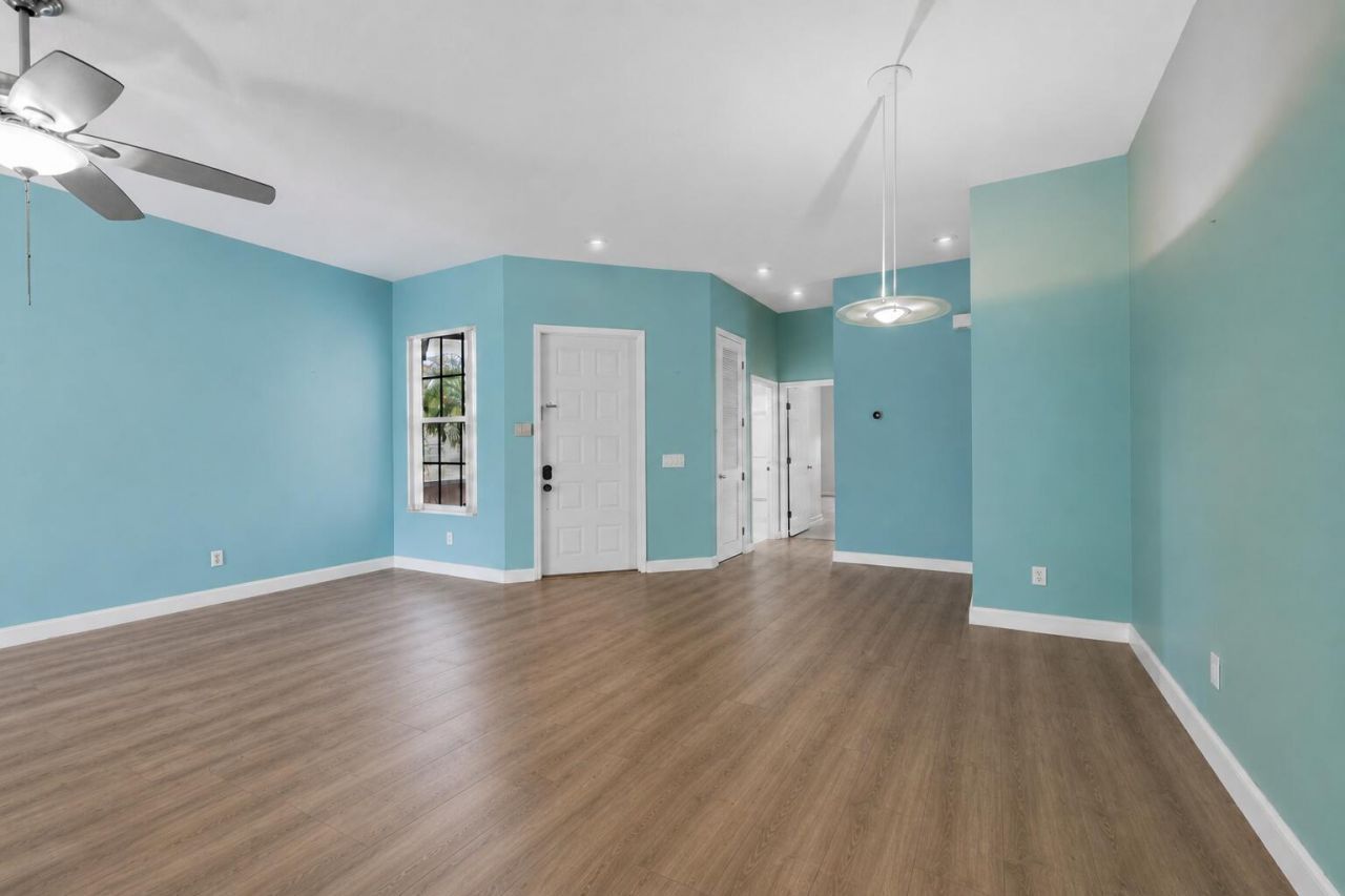 546 SW New Castle Cove, Port Saint Lucie, FL 34986 Photo