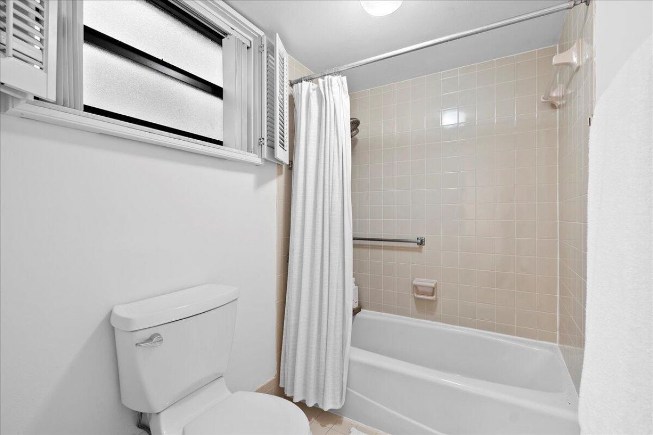 11863 Wimbledon Circle, Unit 446, Wellington, FL 33414 Photo