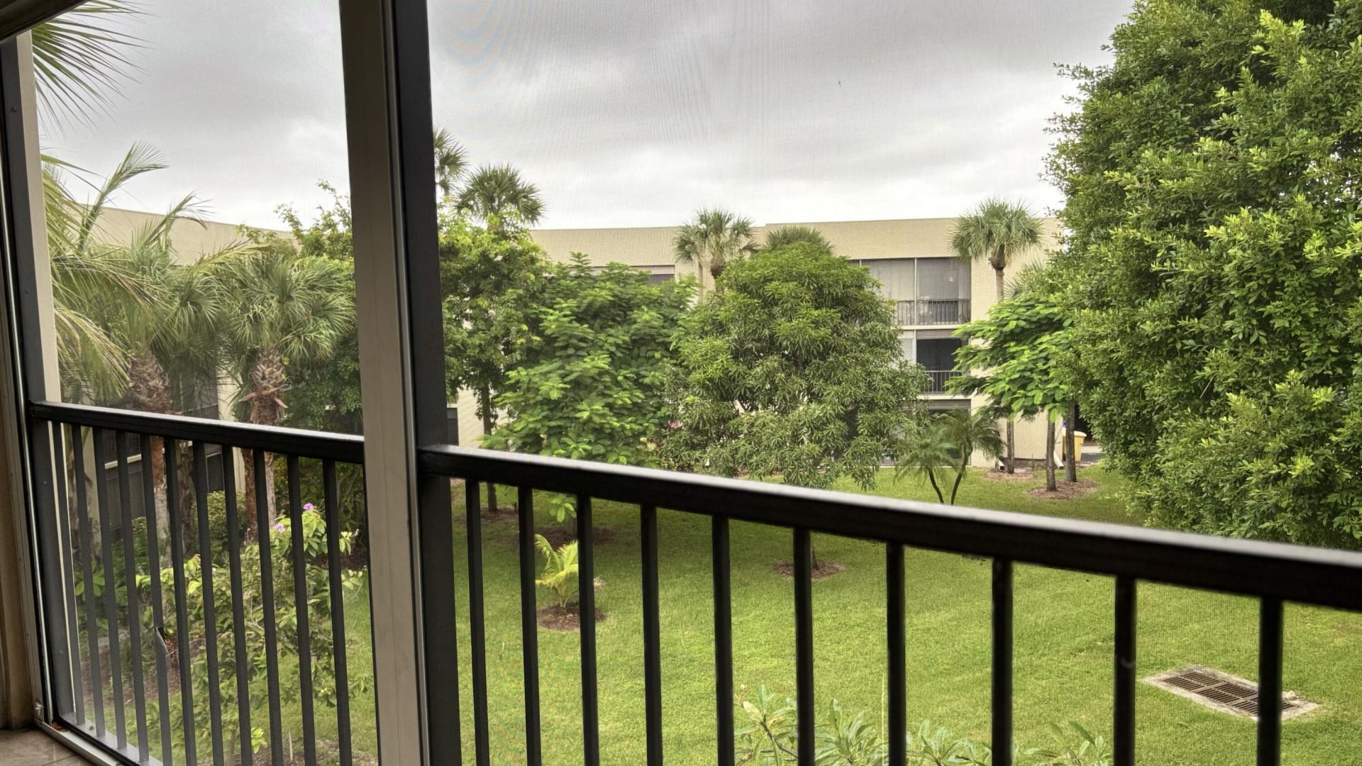 5130 Las Verdes Circle, Unit Apt 313, Delray Beach, FL 33484 Photo