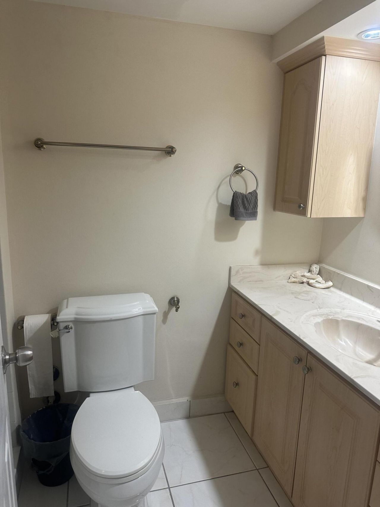 3140 S Ocean Drive, Unit 210, Hallandale Beach, FL 33009 Photo
