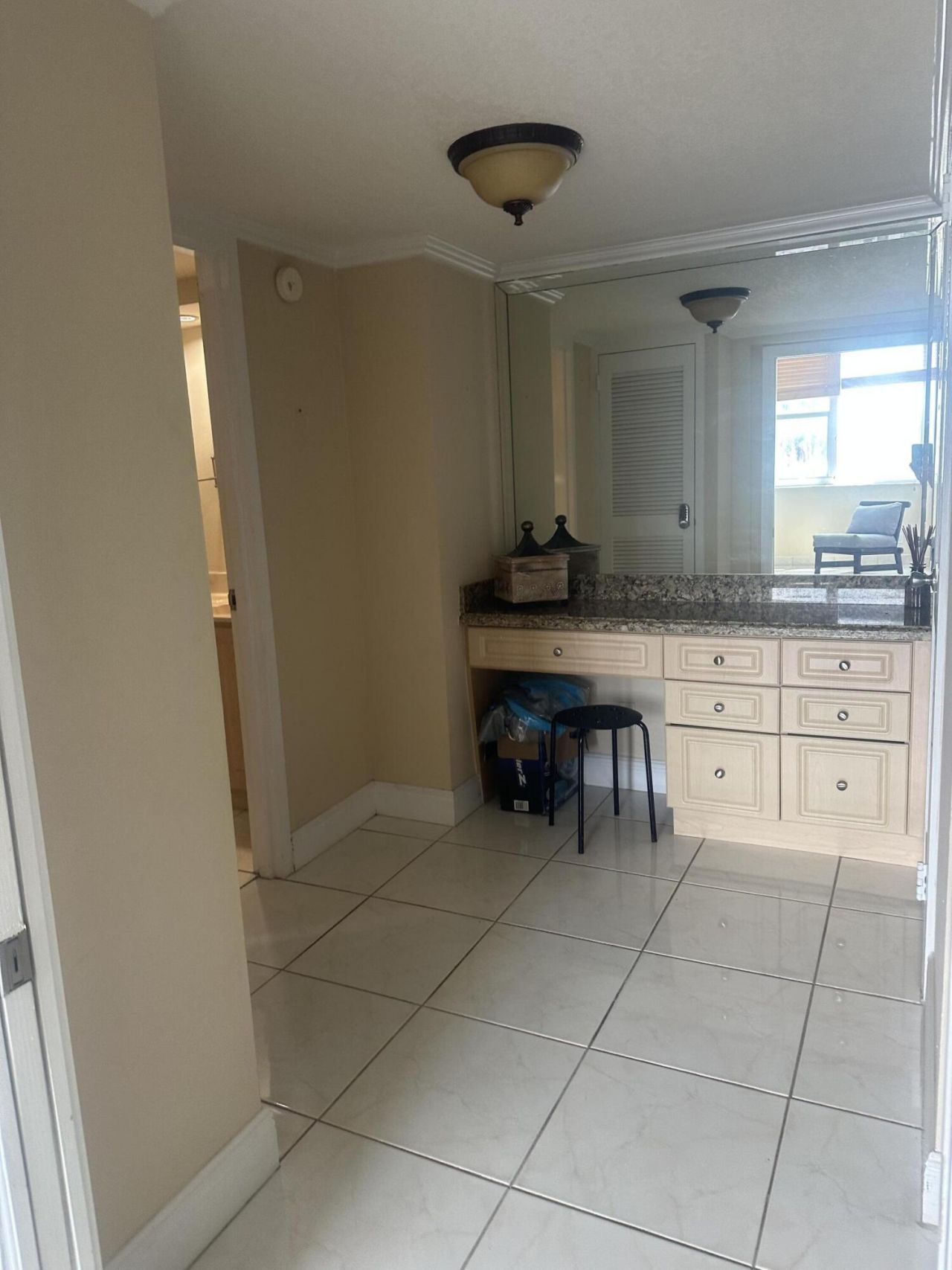 3140 S Ocean Drive, Unit 210, Hallandale Beach, FL 33009 Photo