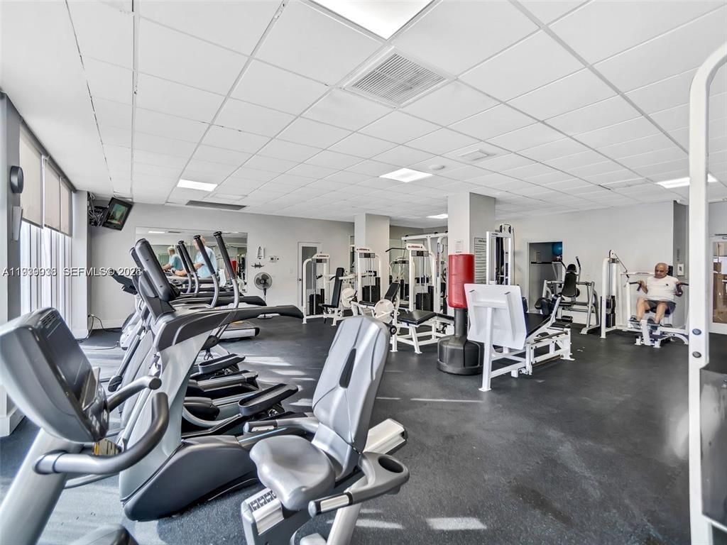 3140 S Ocean Drive, Unit 210, Hallandale Beach, FL 33009 Photo