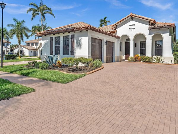 2680 NW 84TH Way, Cooper City, FL 33024