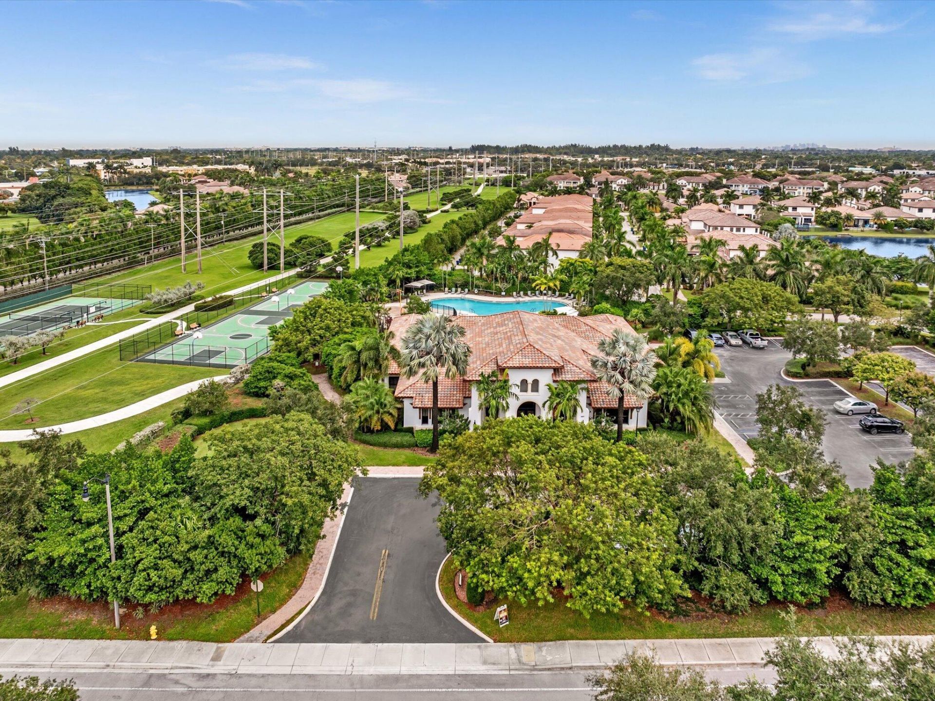 2680 NW 84th Way, Cooper City, FL 33024 Photo