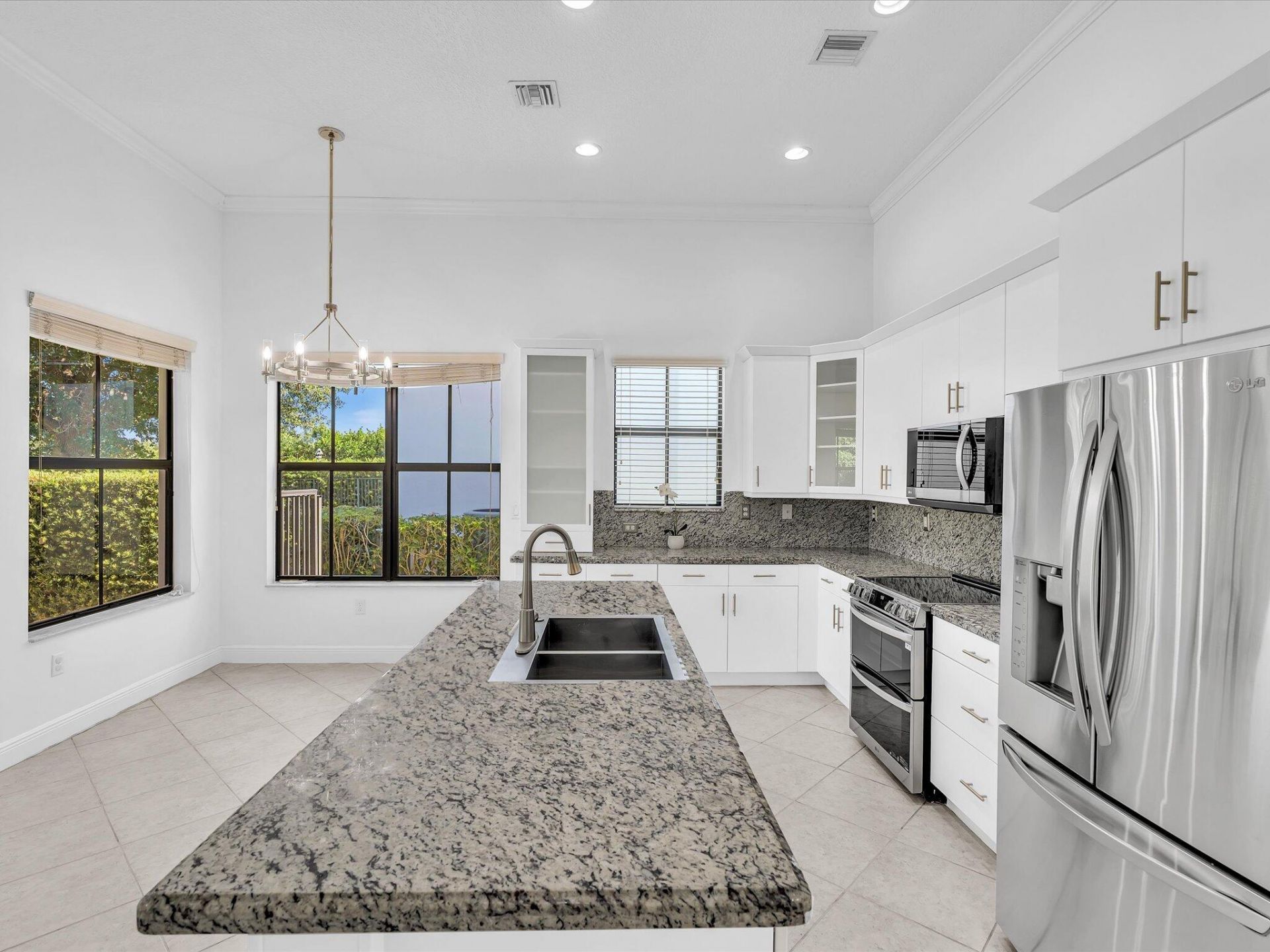 2680 NW 84th Way, Cooper City, FL 33024 Photo