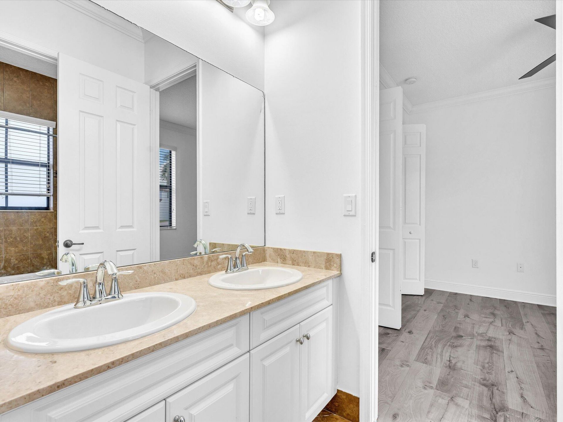 2680 NW 84th Way, Cooper City, FL 33024 Photo