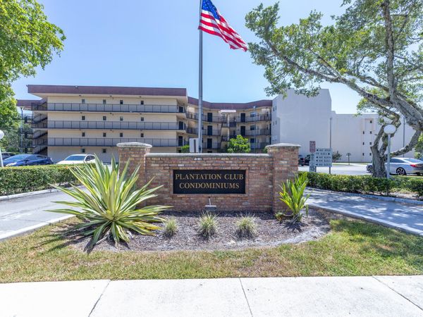 6555 W BROWARD Boulevard, Unit 409, Plantation, FL 33317