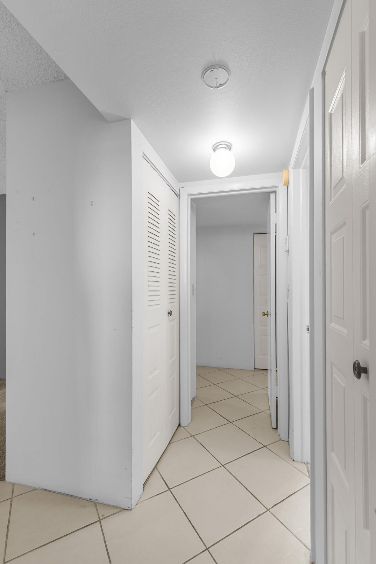 6555 W Broward Boulevard, Unit 409, Plantation, FL 33317 Photo