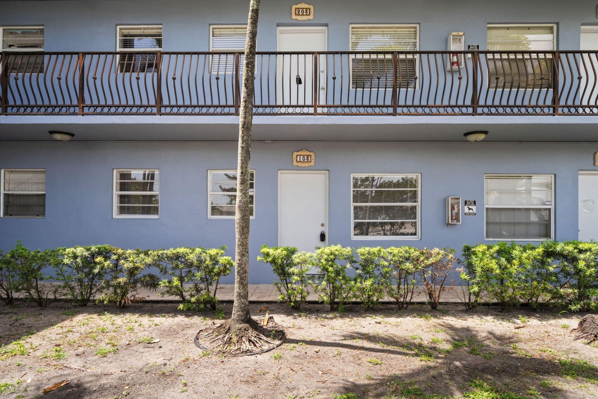 110 SE 2nd Street, Unit 103, Hallandale Beach, FL 33009 Photo