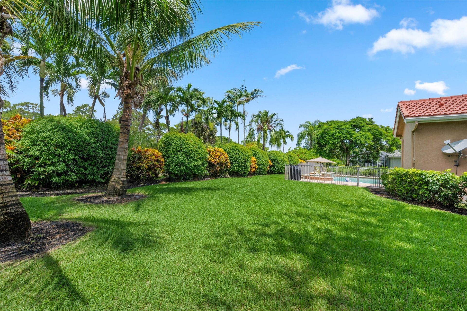 893 Forest Glen Lane, Wellington, FL 33414 Photo