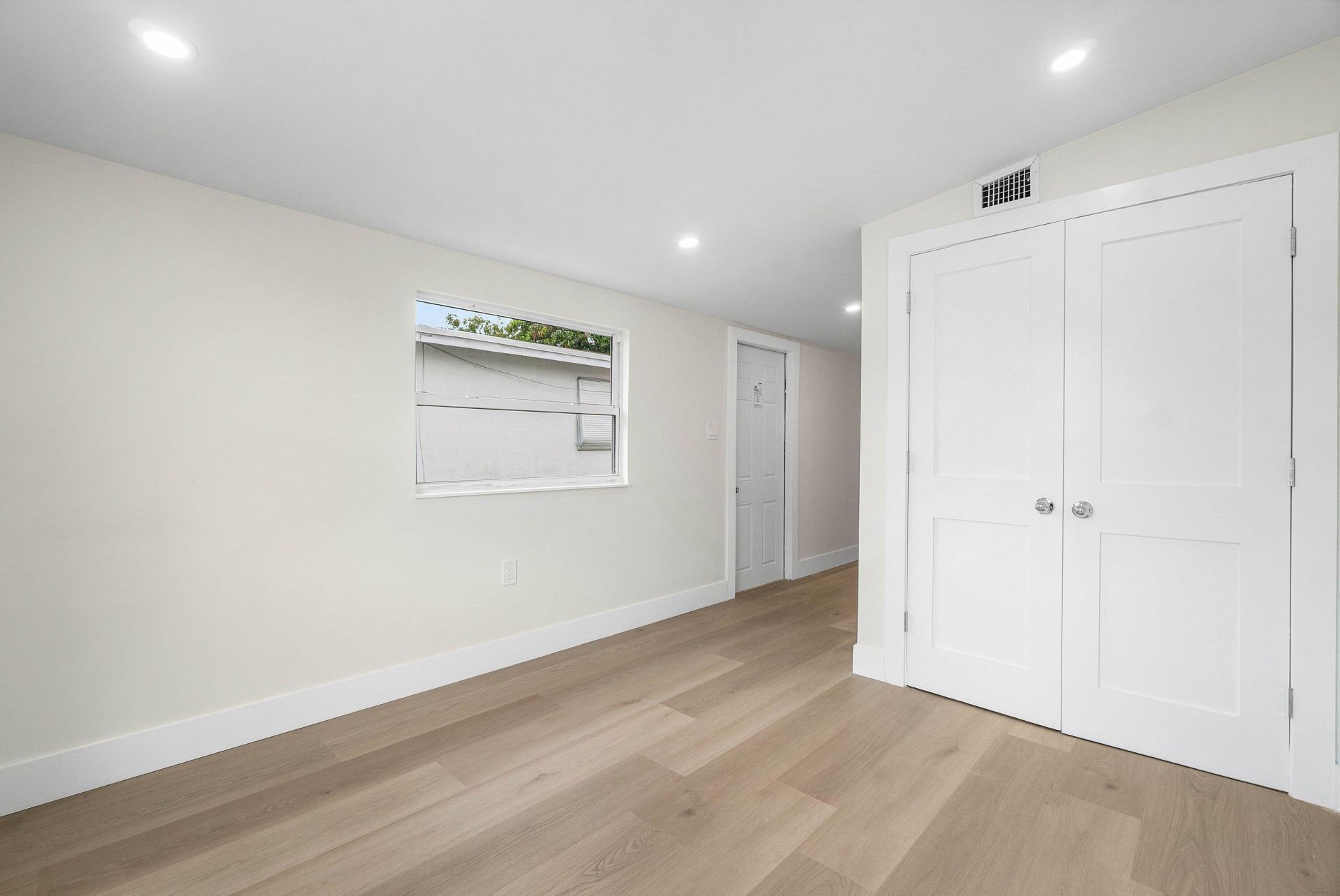 325 SW 8th Avenue, Delray Beach, FL 33444 Photo