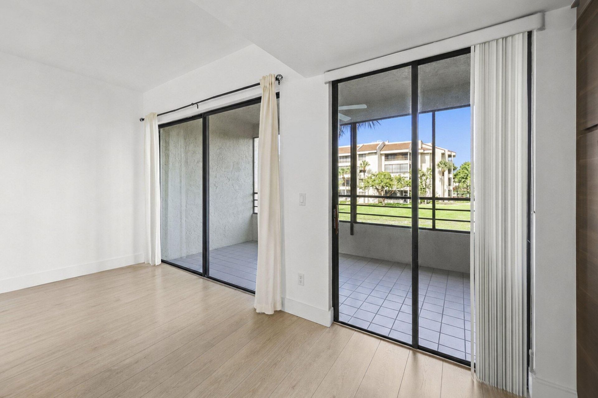 7535 La Paz Boulevard, Unit 209, Boca Raton, FL 33433 Photo