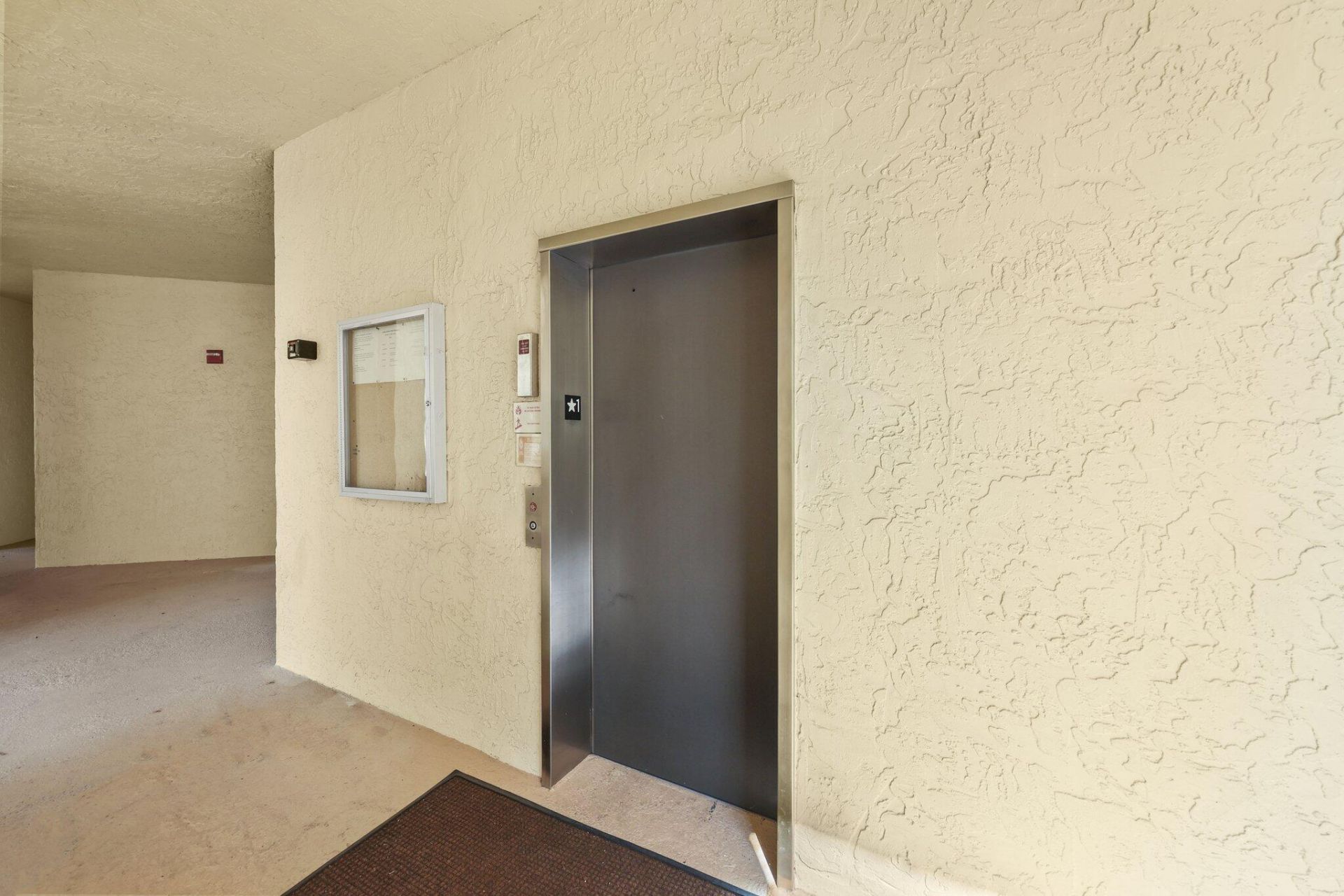 7535 La Paz Boulevard, Unit 209, Boca Raton, FL 33433 Photo