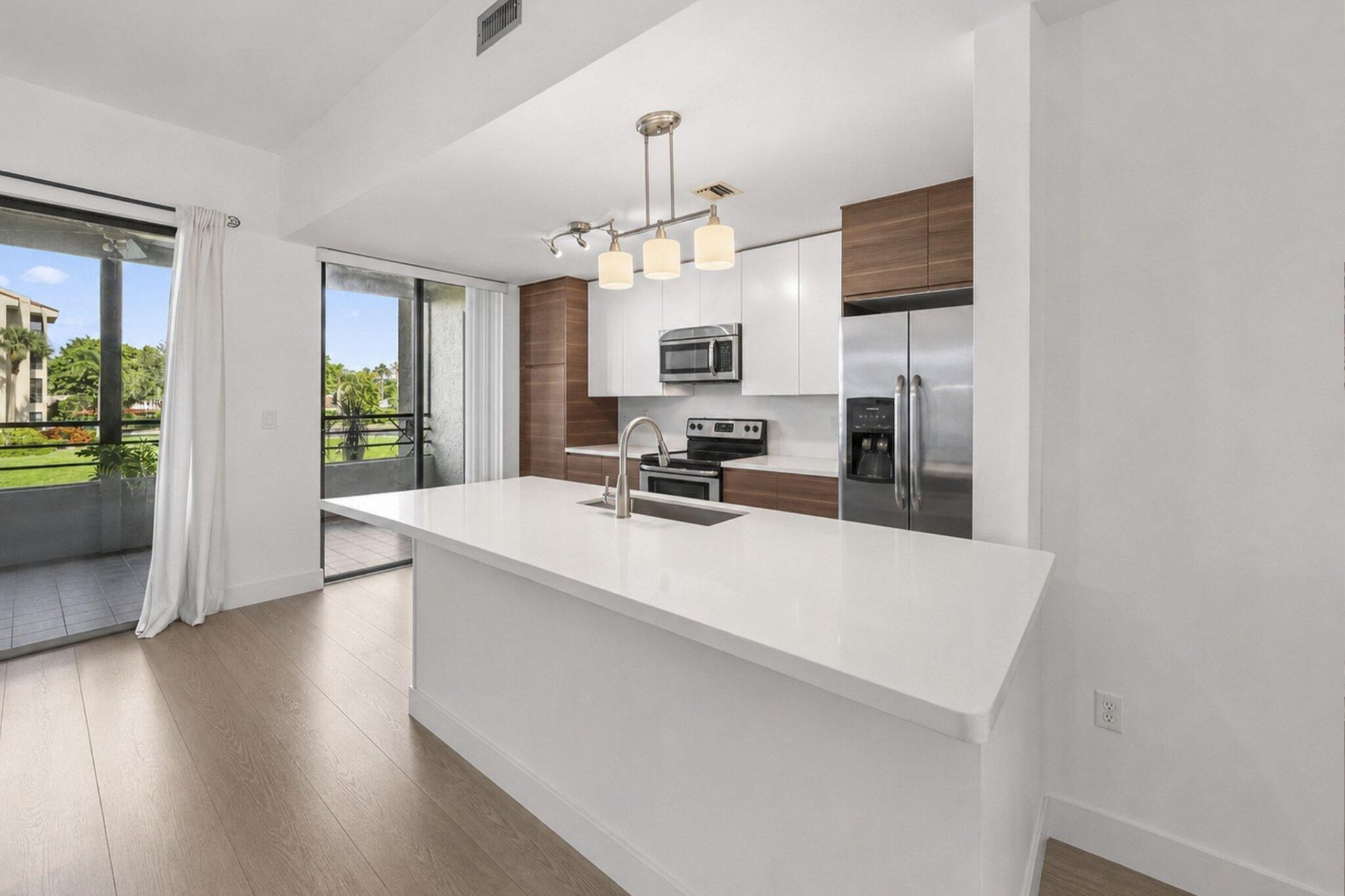 7535 La Paz Boulevard, Unit 209, Boca Raton, FL 33433 Photo