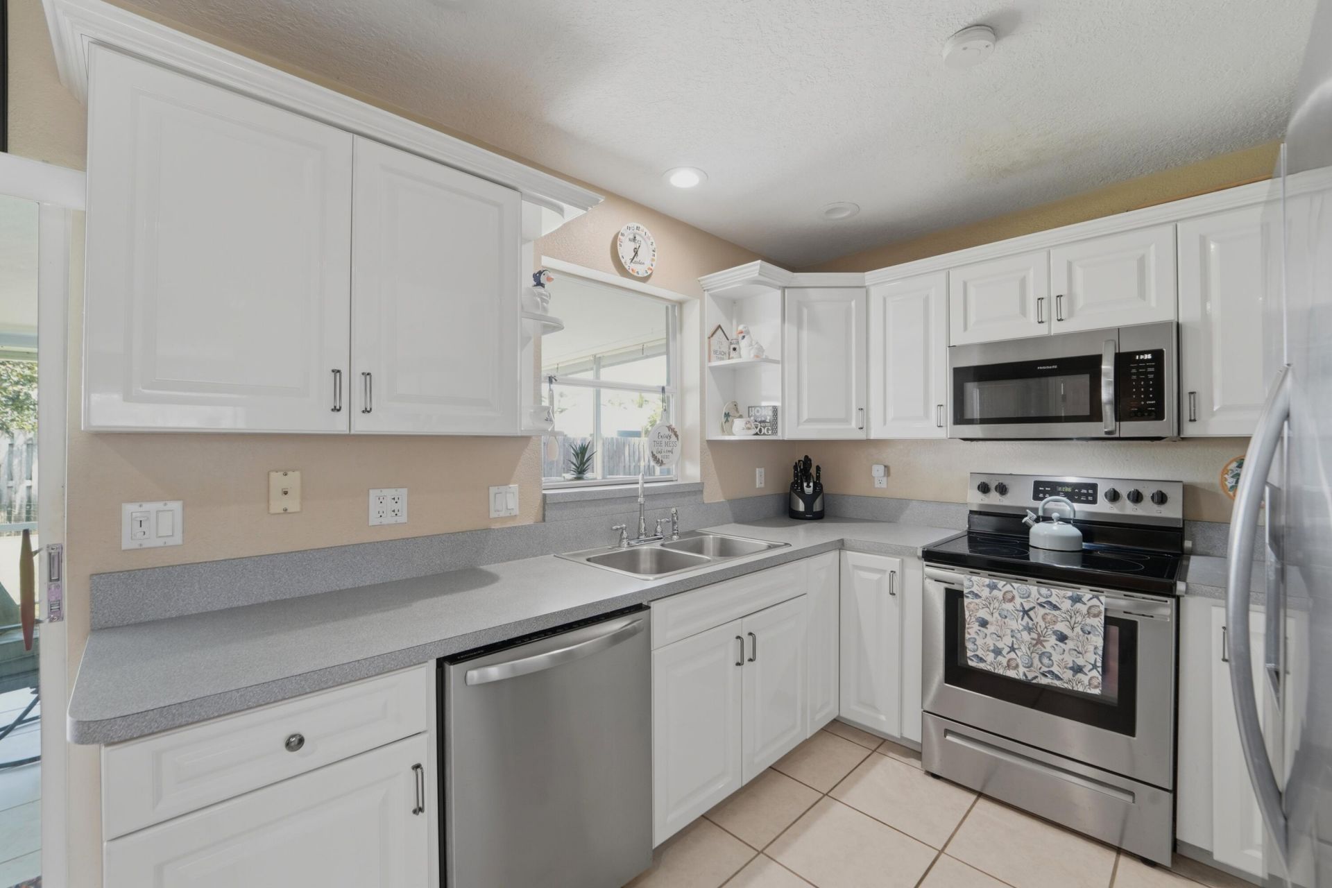 225 River Terrace Drive, Jupiter, FL 33469 Photo