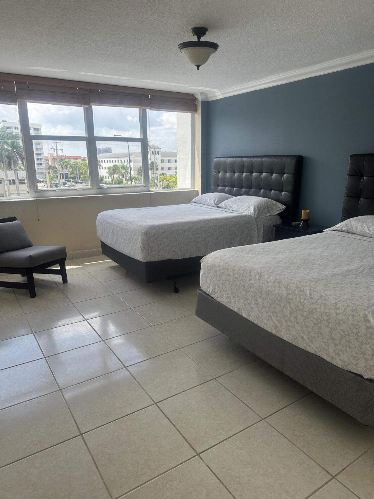 3140 S Ocean Drive, Unit 210, Hallandale Beach, FL 33009 Photo