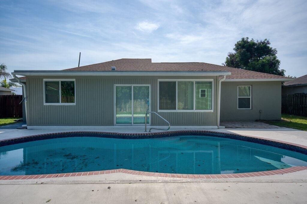 2410 SE Warwick Street, Port Saint Lucie, FL 34984 Photo
