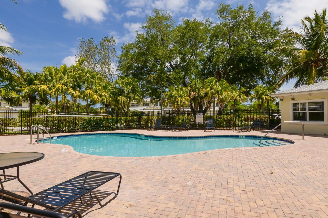 3902 Sabal Way, Fort Pierce, FL 34981 Photo