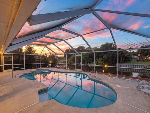 320 NE Surfside Avenue, Port St. Lucie, FL 34983