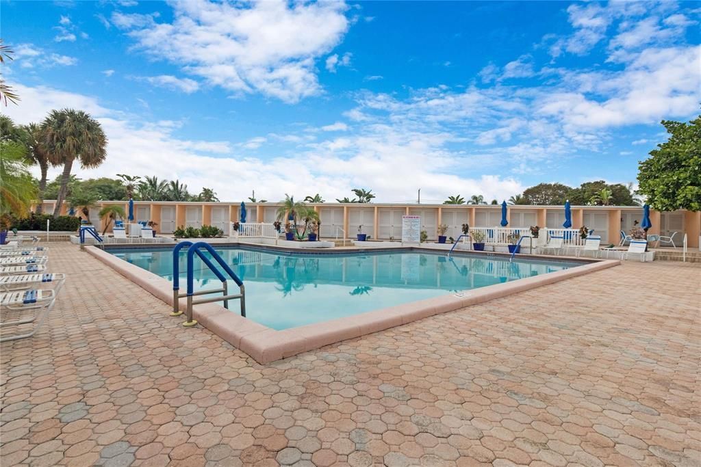 2251 NE 66th Street, Unit 1623, Fort Lauderdale, FL 33308 Photo